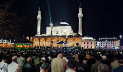 Konya’da 40 camide hatimle teravih namazı kılınacak