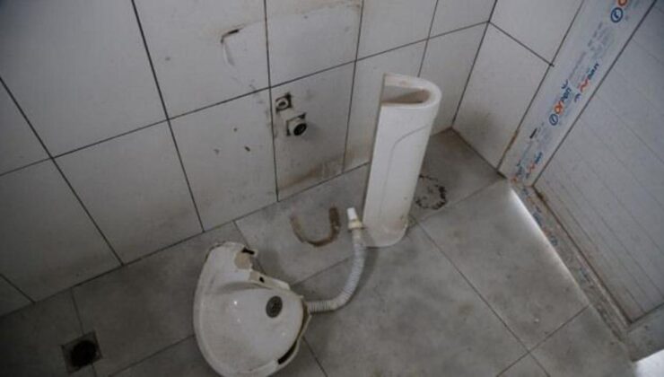 Mersin’de çocukların oyun alanına çirkin saldırı: Sardalya Parkı tahrip edildi