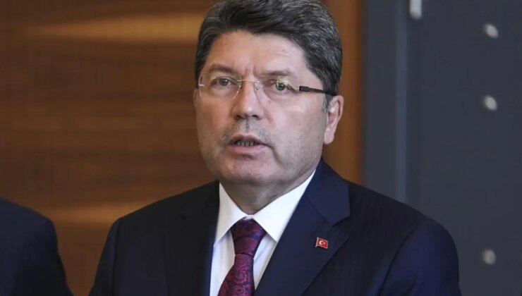 Minguzzi’nin mevlidine katılan Adalet Bakanı Tunç: SSÇ düzenlemesi meclise gelecek