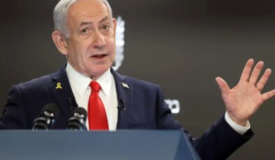 Netanyahu’nun uçağı UCM’ye taraf Yunanistan, İtalya ve Fransa hava sahalarını kullandı