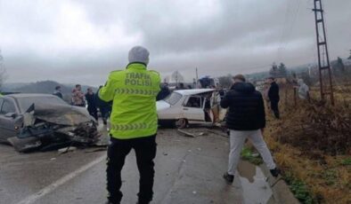 Ordu’da iki otomobil çarpıştı: 2 yaralı