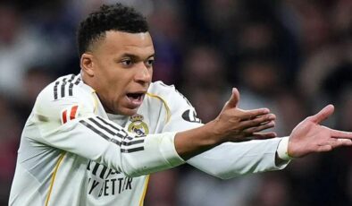Real Madrid’e Kylian Mbappe’den kötü haber!