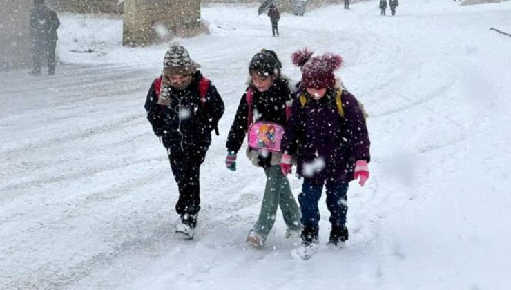 Son dakika: Üç ilimizde okullar 1 gün tatil edildi