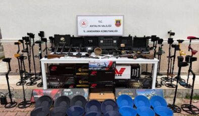 Tarih Yağmacılarına Jandarma Freni: Adeta Küçük Bir Müze Ele Geçirildi!