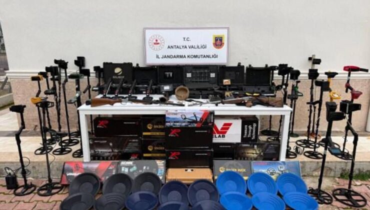 Tarih Yağmacılarına Jandarma Freni: Adeta Küçük Bir Müze Ele Geçirildi!