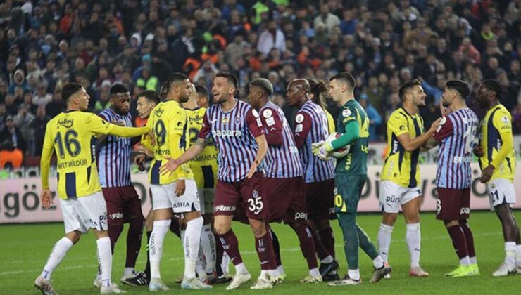 Trabzonspor-Fenerbahçe maçında 2 yıldız yok!