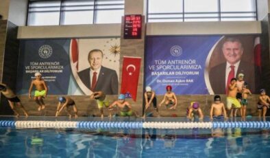 Ümraniye Belediyesi, yüzme sporunu herkes için erişilebilir kılıyor