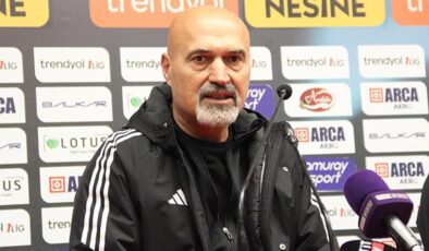 Ümraniyespor Teknik Direktörü Levent Açıkgöz’den Çorum FK maçı sonrası açıklama: Ligde kalmak bizim için çok önemli