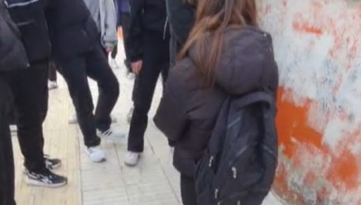 Yine akran zorbalığı! 13 yaşındaki kızı diz çöktürüp darbettiler