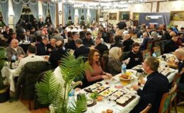 17 yıldır aralıksız sürüyor! Medya dünyası sahurda buluştu