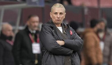 A Milli Kadın Futbol Takımı Teknik Direktörü Necla Güngör Kıragası: ‘Oyundan memnunum’