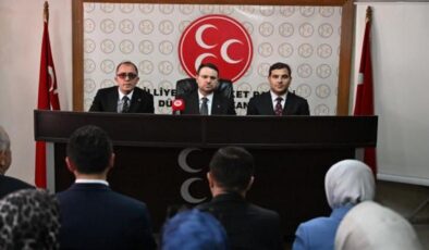 Adalet Bakanı Akın Gürlek MHP Düzce İl Başkanlığını ziyaret etti