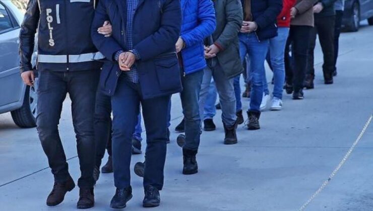 Adana merkezli dolandırıcılık operasyonunda 8 zanlı tutuklandı