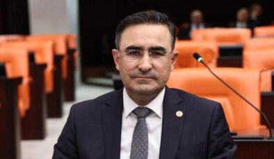 AK Partili Dr. Hasan Arslan’dan ‘İstiklal Marşı’ mesajı