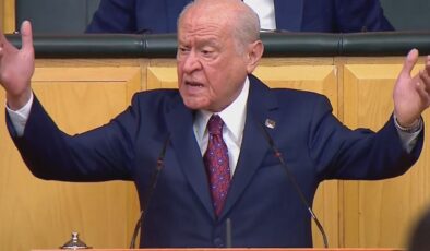 Bahçeli’den parti grubunu ayağa kaldıran sözler: Asıl rejim değişikliği o ülkede olmalıdır