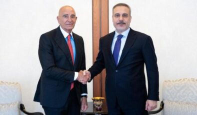 Bakan Fidan, ABD’nin Ankara Büyükelçisi Barrack’ı kabul etti