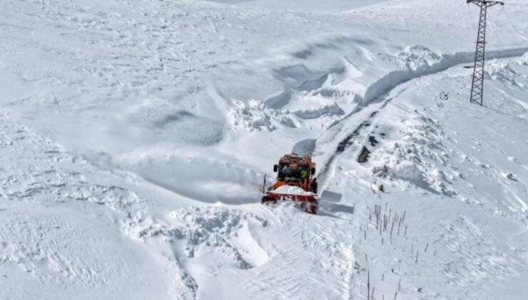 Batı’da bahar Doğu’da kış: 149 yol kapalı