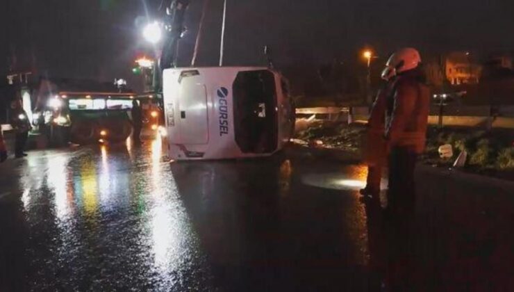 Büyükçekmece D-100 Karayolu’nda midibüs devrildi; 1 ölü 9 yaralı