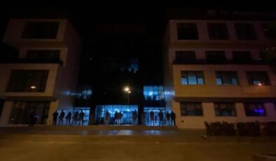 CHP’li Marmaris Belediyesi’ne gece yarısı operasyon! 3 kişi gözaltına alındı