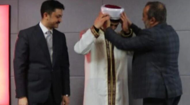 Çocuk cezaevlerinde bir ilk! Genç mahkum hafız oldu! Bakan Çiftçi’den paylaşım geldi