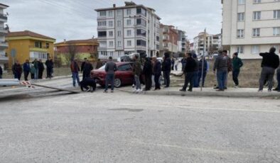 Çorum’da minibüs ile otomobil çarpıştı: 5 yaralı