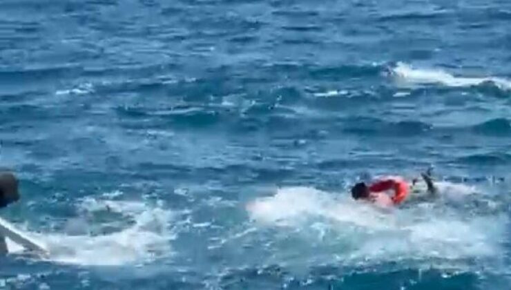 Denizde can pazarı! 3 saat kurtarılmayı bekledi, devriyedeki polisler fark etti!