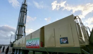 Devrim Muhafızları Komutanı: Bundan sonra İsrail semalarında İran’ın füze üstünlüğünü ilan ediyorum