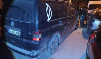 Dur ihtarına uymadı: Yakalanınca bir araba parası ceza yedi