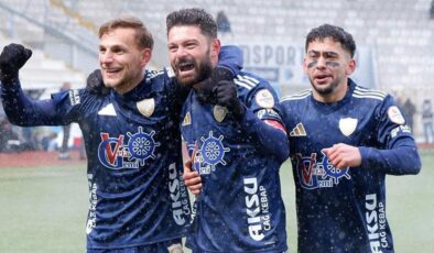 Erzurumspor FK’dan Manisa FK’ya tarihi fark
