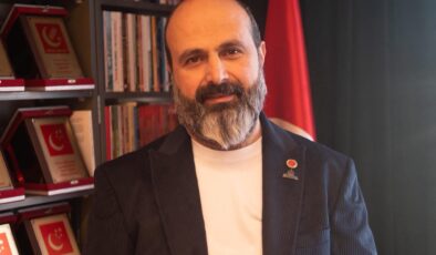 Esenyurt Siyasetinde “Sıra Dışı Başkan”: Kemal Aygün