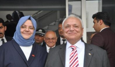 Eskişehir’de korkutan kaza: Eski bakanlar yaralandı!