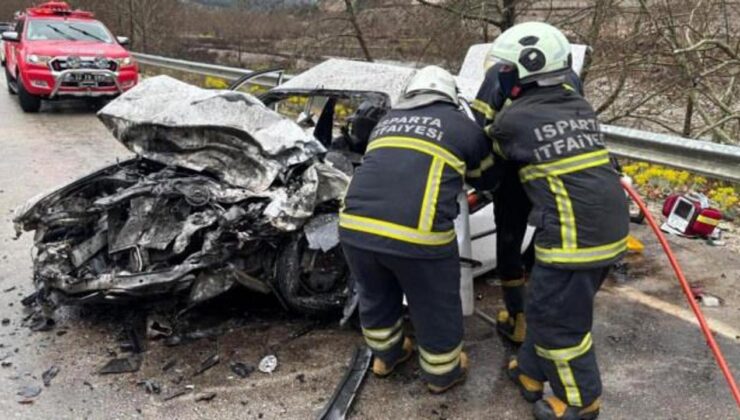 Feci kaza nişanlı çifti hayattan kopardı