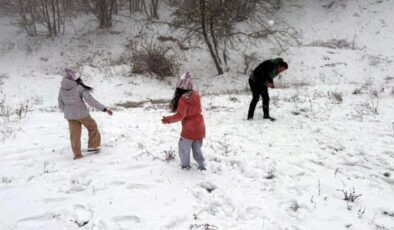 Ganos Dağı’nda kar kalınlığı 10 santime ulaştı