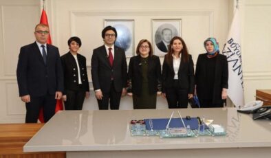 Gaziantep Büyükşehir’den doğum sürecine ebe eşliği modeli