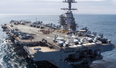 Gerald Ford uçak gemisinde yangın çıktı