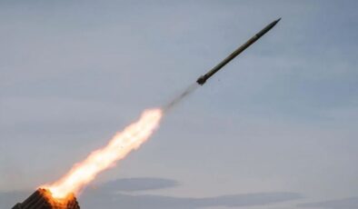 Hizbullah’tan İsrail’in kara harekatına yanıt! Roketler ateşlendi