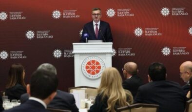 İletişim Başkanı Duran, Cumhurbaşkanlığı muhabirleri ile iftarda bir araya geldi