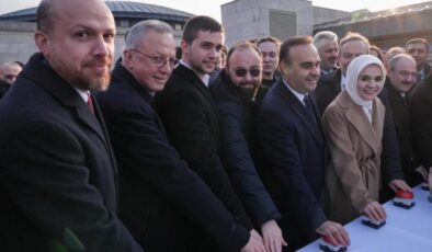 İstanbul Recep Tayyip Erdoğan Anadolu İmam Hatip Lisesi Öğrenci Yurdu’nun temeli atıldı