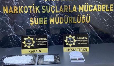 İstanbul’da aldıkları zehirle otobüse bindiler: Sakarya otogarında kıskıvrak yakalandılar