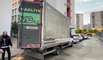 Kamyonetten çıktı: Tam 4 milyon 500 bin adet!