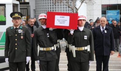 Katar’da şehit olan Binbaşı Taştekin, Isparta’da toprağa verildi