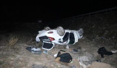 Kontrolden çıkan otomobil şarampole uçtu: 4 yaralı