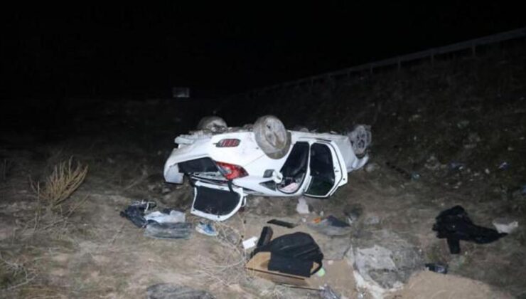 Kontrolden çıkan otomobil şarampole uçtu: 4 yaralı