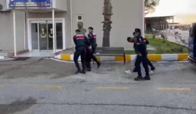 Kur’an-ı Kerim’lere zarar veren 2 kişi tutuklandı