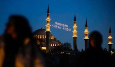 Ramazan ayına özel çarpıcı anket! Toplum manevi yenilenme olarak görüyor