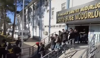 Sahte ‘araç muayene randevusu’ dolandırıcılığına 14 ilde ‘Son istasyon’ operasyonu: 25 tutuklama