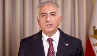 Saldırıların ardından sürgündeki Pehlevi: Daha fazla kan dökülmeden hükümeti bana teslim edin