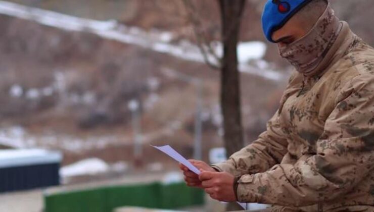 Samsunlu öğrencilerin yazdığı duygu dolu mektuplar Mehmetçiğe moral oldu