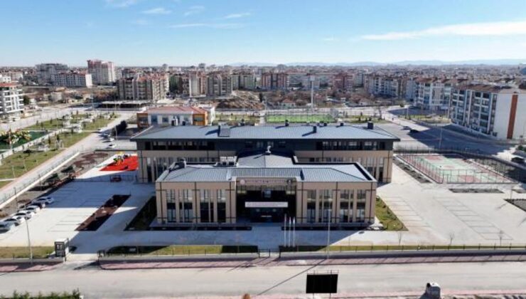 Türkiye’nin en büyük engelsiz yaşam merkezi hasta kabulüne başladı