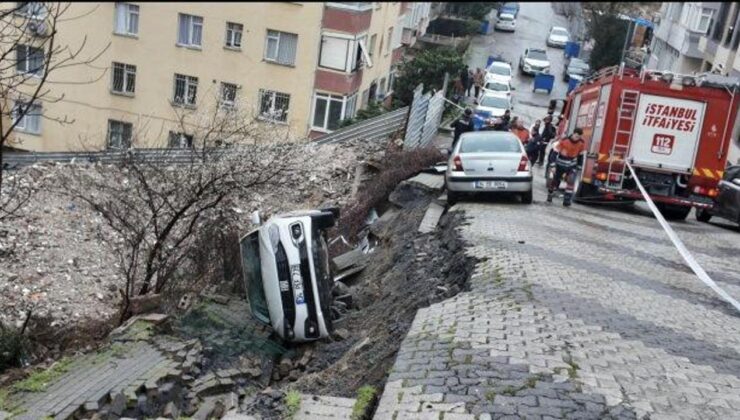 Üsküdar’da korku dolu anlar: Yol çöktü, araç içine düştü